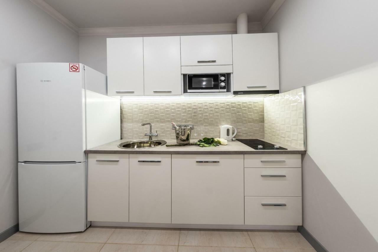 Gagarin Studio Apartment Odesa Exterior photo