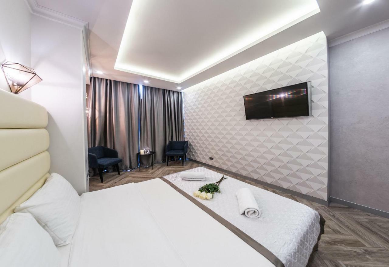 Gagarin Studio Apartment Odesa Exterior photo