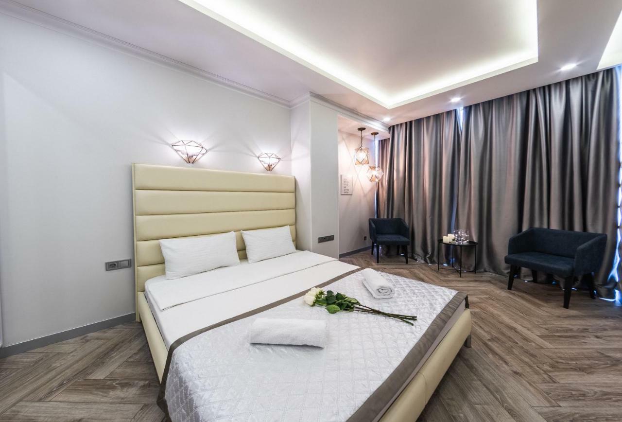 Gagarin Studio Apartment Odesa Exterior photo